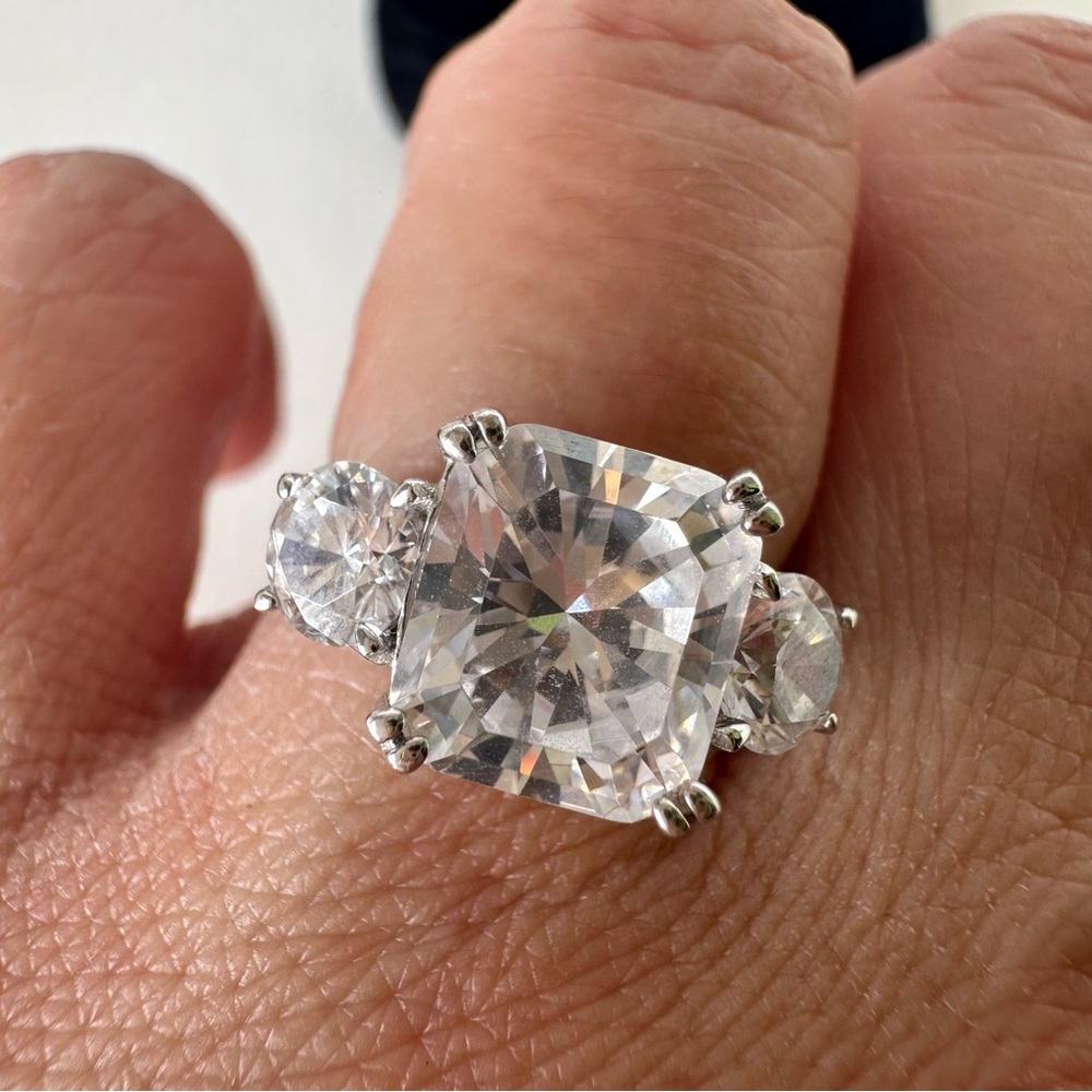 CZ Cubic Zirconia 925 Vietnam Ring Size 5